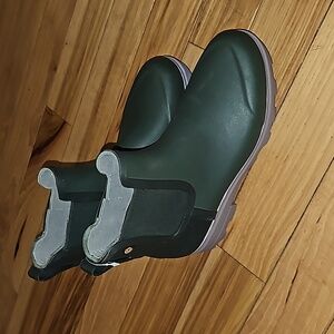 Hunter Green BOGS Holly Boot Size 7